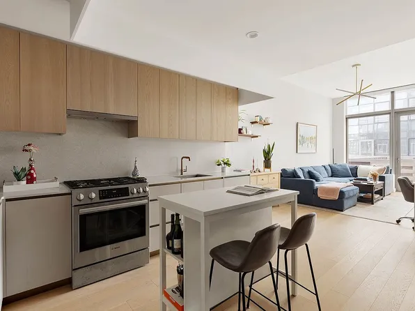 3 Court Sq #533, Long Island City, NY 11101