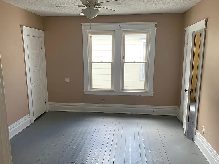 1717 Park St — Photo 12