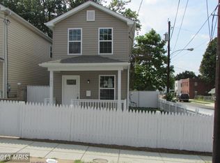 1006 48th St NE, Washington, DC 20019