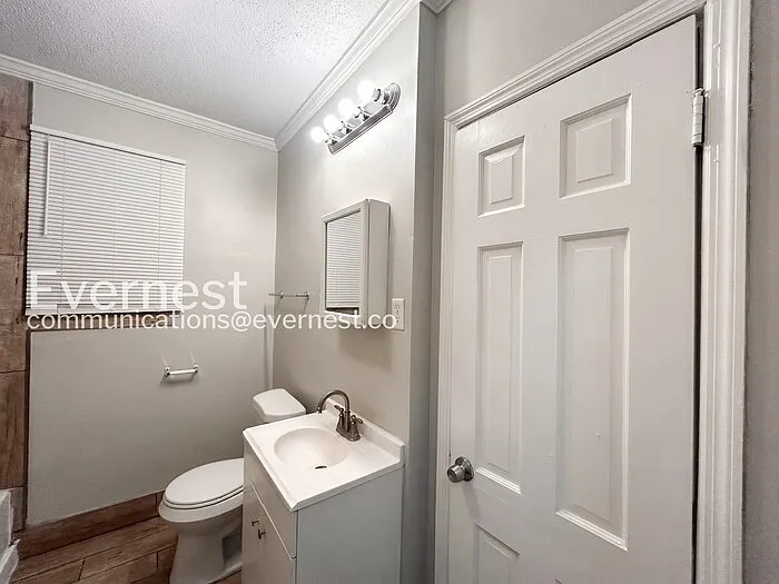 362 Hewlett Rd — Photo 9
