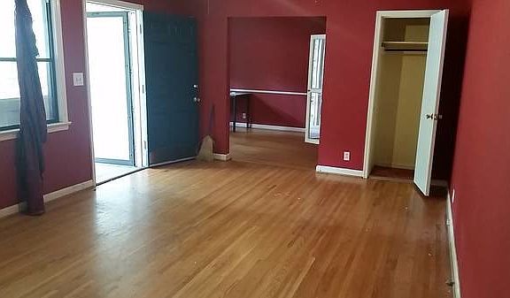 2nd image of 9252 Brookhurst Dr