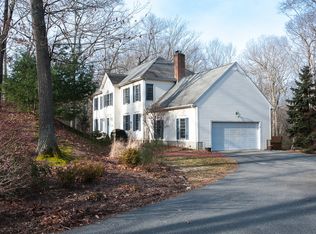 73 Pepperbush Ln, Guilford, CT 06437