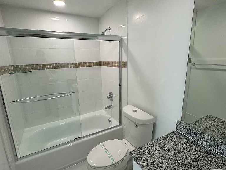 17000 N Bay Rd #608 — Photo 12