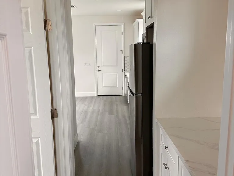 267 E Bella Serata Ave — Photo 7