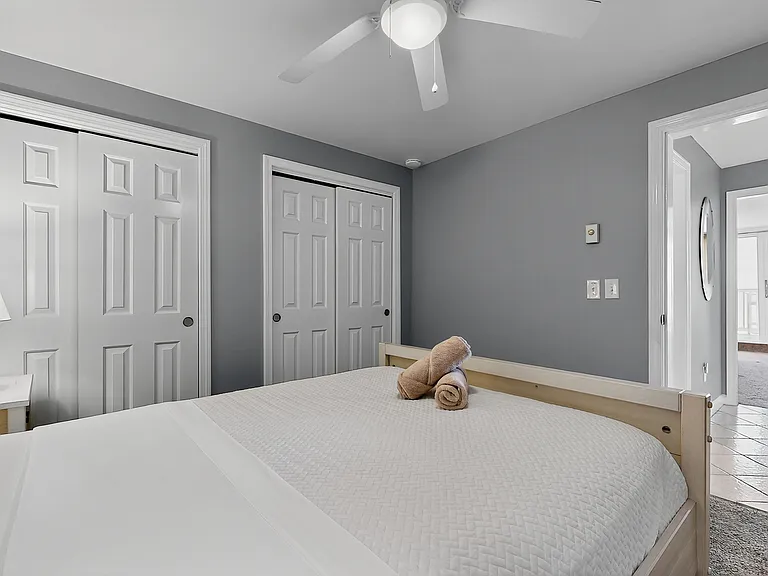 39 W Grand Ave #450 — Photo 8