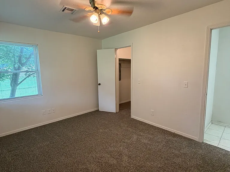 8700 S Westminster Rd — Photo 29