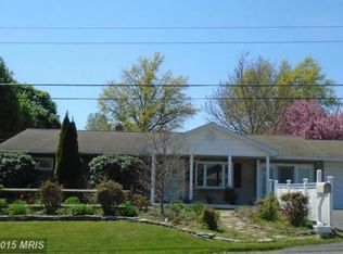 68 McIlvaine Ln, Chambersburg, PA 17202
