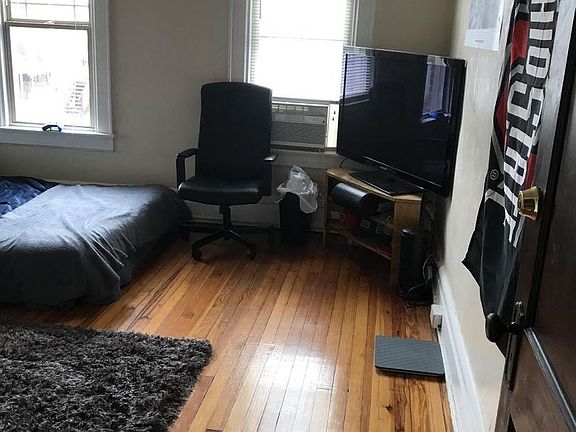 3rd image of 208-214 E 13th Ave #3042497