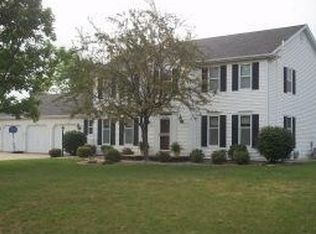 W2855 Oakridge Dr, Appleton, WI 54915