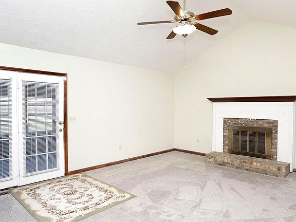 5th image of 108 Mockingbird Hill Dr