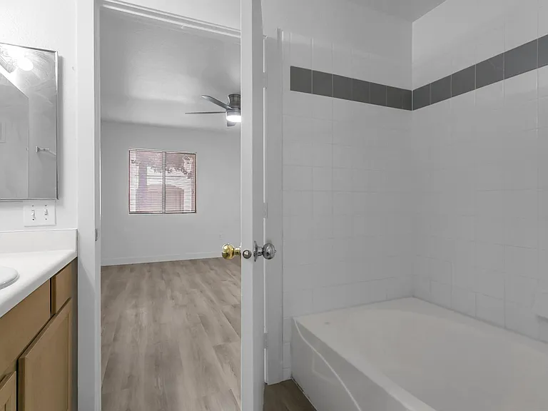 950 Seven Hills Dr #1016 — Photo 8