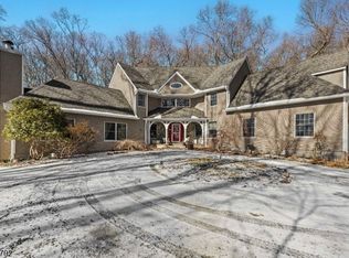 21 Wendover Rd, Denville, NJ 07834