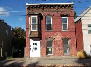 1459 1st St, Rensselaer, NY 12144