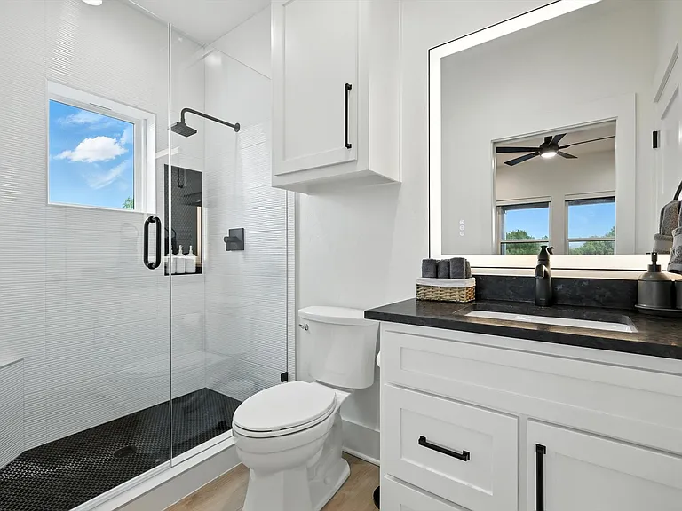 123 Heavens Rd — Photo 32