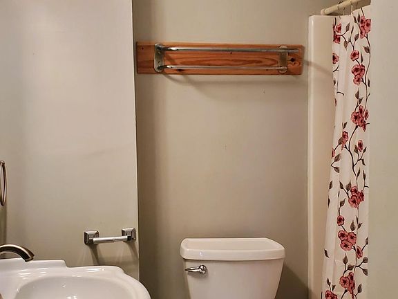 5th image of 1440 Dotland Cir