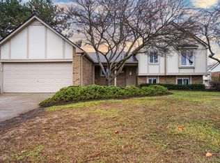 3721 Hamlet Dr, Sterling Heights, MI