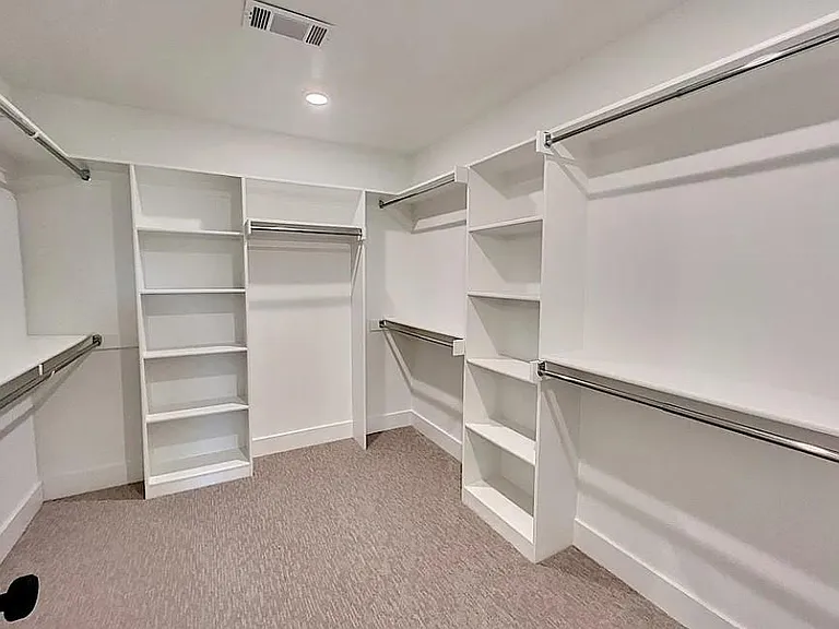 106 Stoneledge Dr — Photo 9