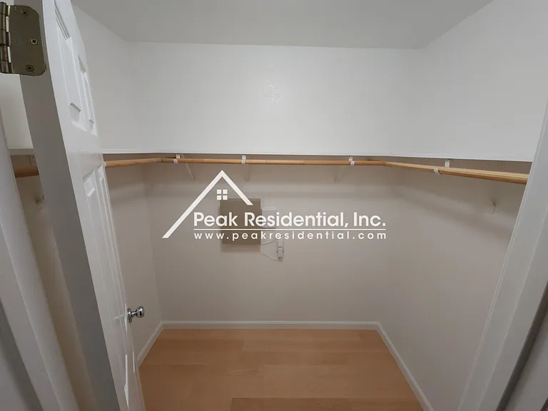 2727 Hinton Cir — Photo 22