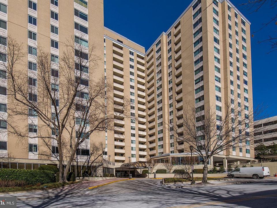 1st image of 4601 N Park Ave APT 815Q
