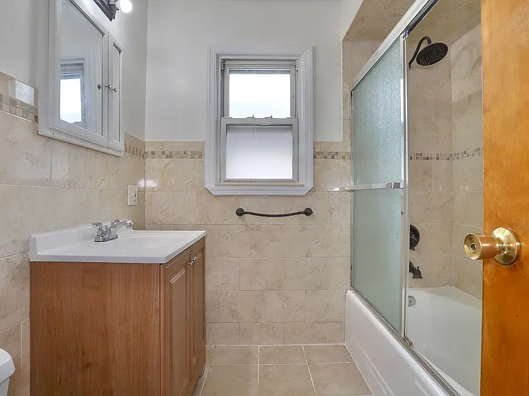 502 Avenue E #2 — Photo 19