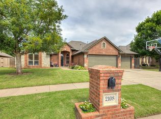 2108 Mulberry Creek Ave, Yukon, OK 73099