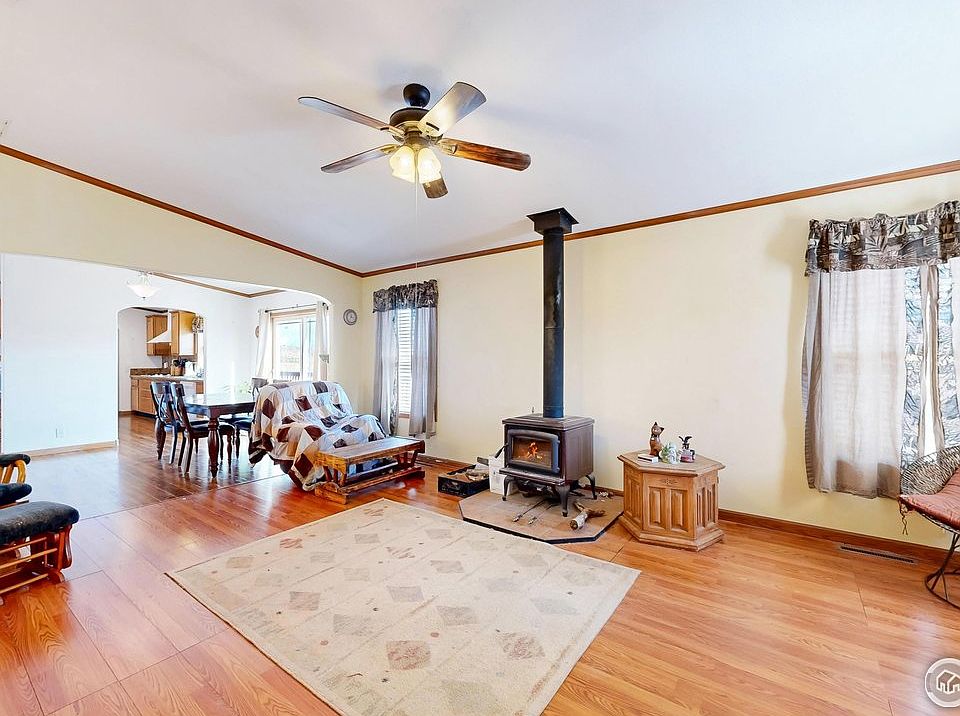 1st image of 38 Carson Peak Ct