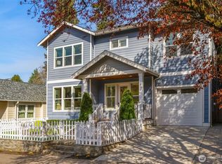 1910 42nd Ave SW, Seattle, WA 98116