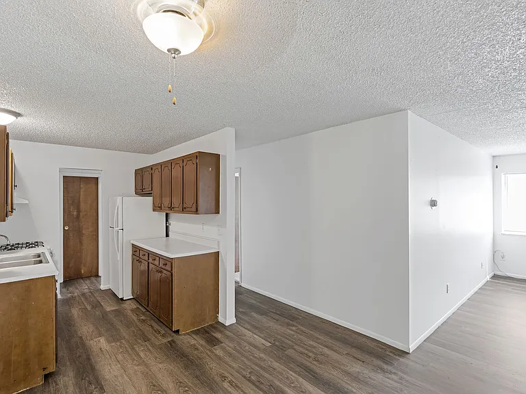 Carriage House (Albion 64 LLC) — Photo 5