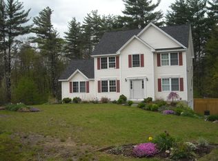 18 Durango Dr, Goffstown, NH 03045