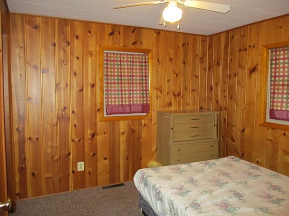 5th image of 9074 Sunshine Ct