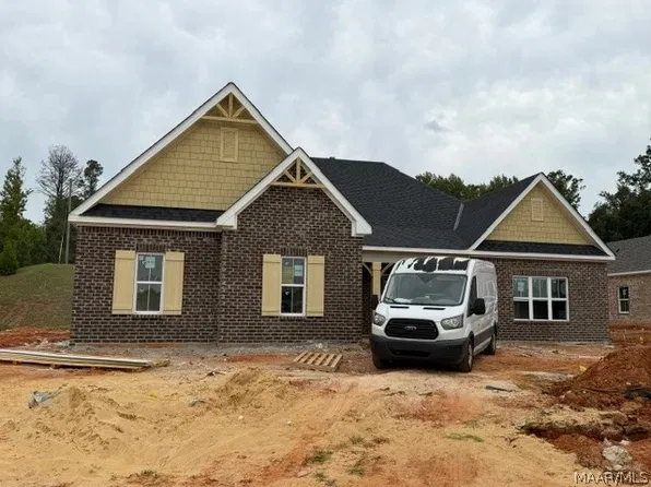 1025 Sunfield Dr, Prattville, AL 36066