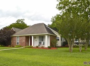 39440 Woodrun Cir, Gonzales, LA 70737