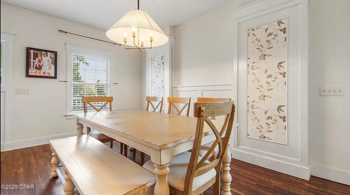 4 bed, 2028 sqft, $2,275 — Photo 4