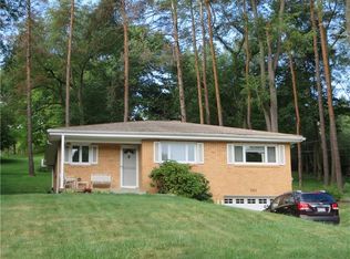 343 Forestwood Dr, Gibsonia, PA
