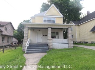 903 44th St #2, Rock Island, IL 61201