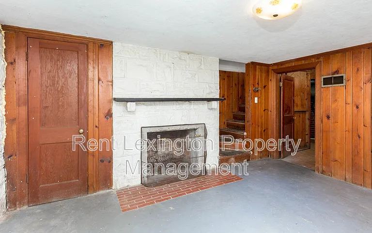 123 Barberry Ln — Photo 23