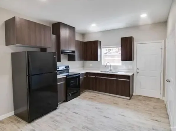 808 W Sunset Valley St #1, Mission, TX 78573