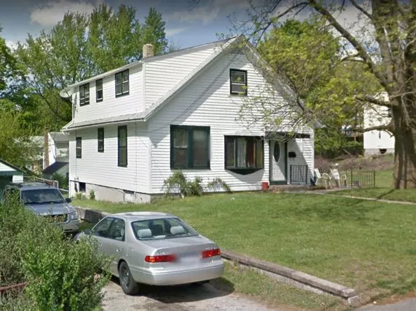 61 Luke St Floor 1, Waterbury, CT 06706