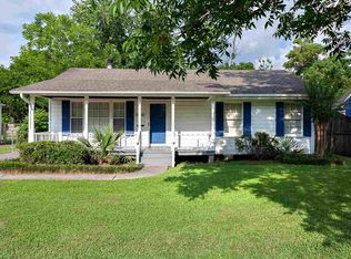 1960 Central Dr, Beaumont, TX 77706