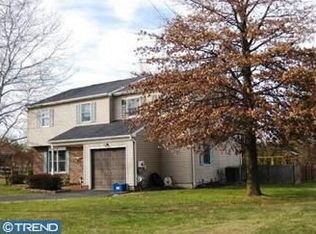 6 Gibson Cir, Perkasie, PA 18944
