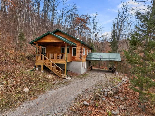 1115 Cardiff Lake Rd, Highlands East, ON K0L 1X0
