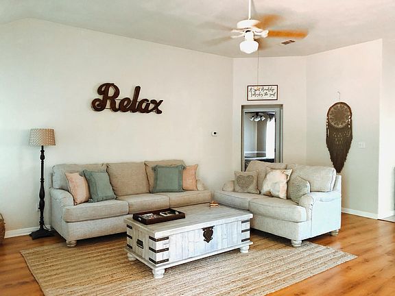 4th image of 21105 Nimitz Ave