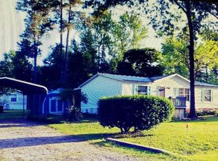 367 Cherokee Ln, Onalaska, TX 77360