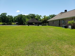 21167 Waterfront East Dr, Maurepas, LA 70449