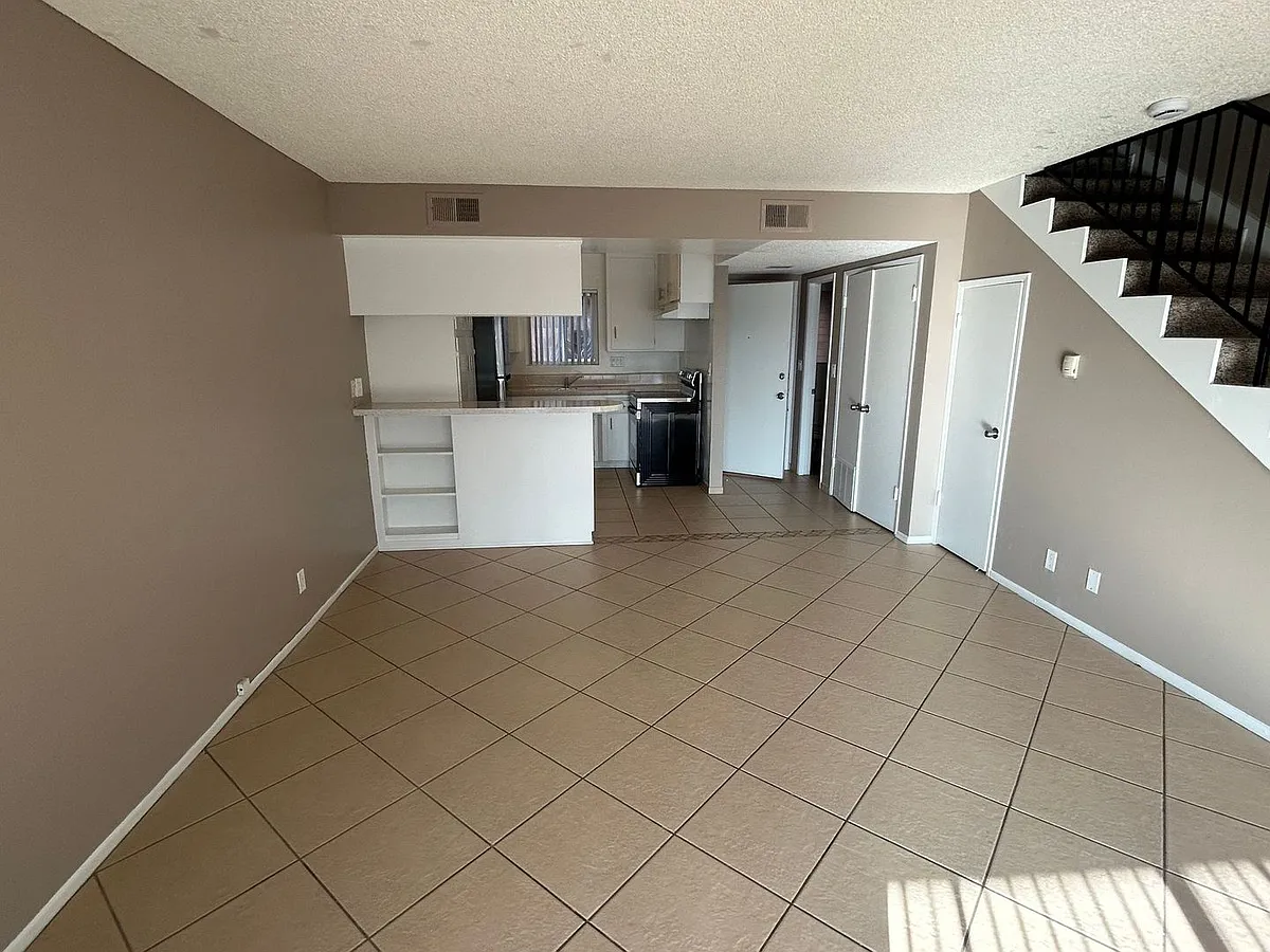 Building Photo - Mountain View Apartments