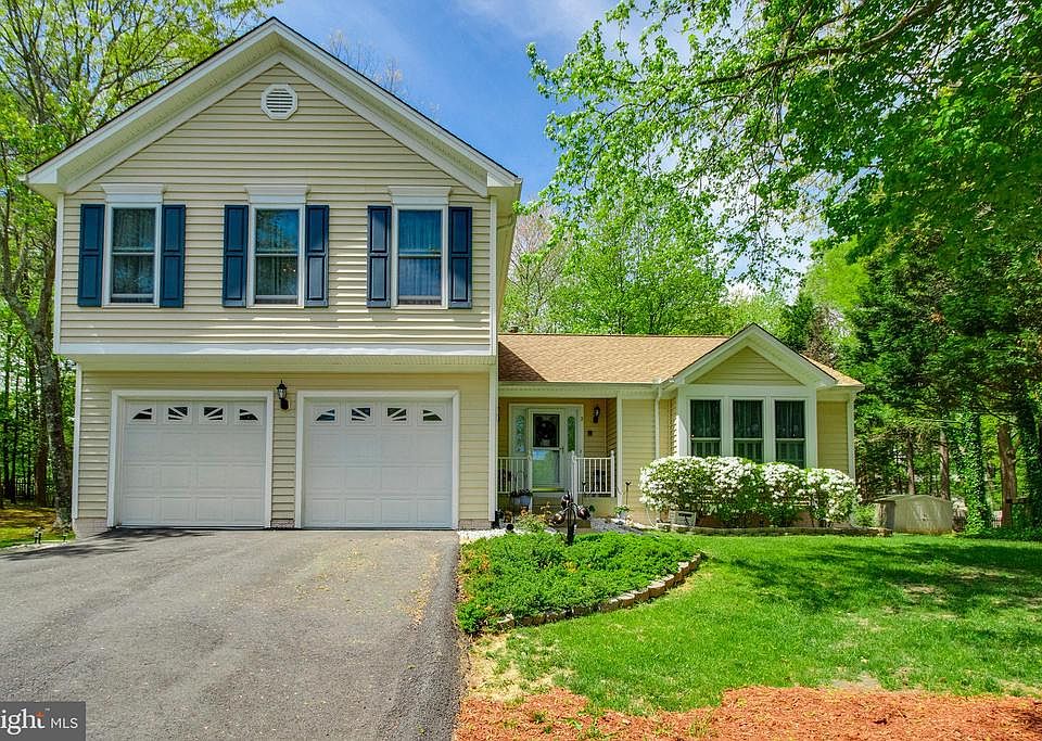 1st image of 3 Bagley Ct