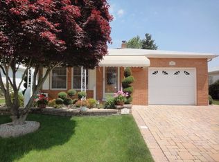 297 Port Royal Dr, Toms River, NJ 08757