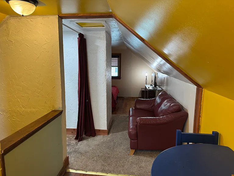 17707 Puritas Ave #UP — Photo 8