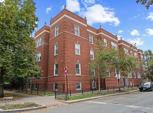 2715 N Sawyer Ave APT 1, Chicago, IL 60647