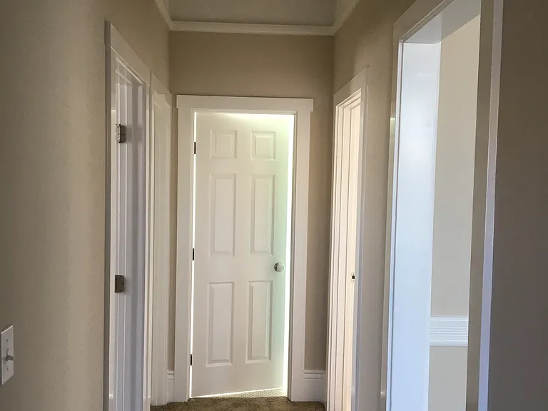 1403 Middlefield Rd — Photo 8